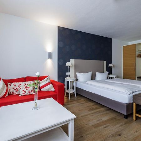 באד וינדסהיים Flair Hotel Zum Storchen מראה חיצוני תמונה